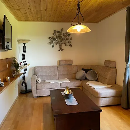 Echtzeit In Wolfsberg By Interhome بيت للعطل Klippitztorl